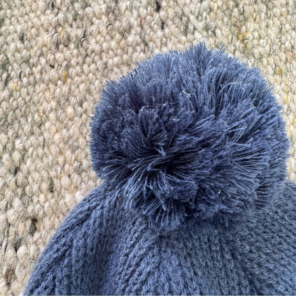 North Face Beanie with Pom Pom - Picture 6 of 9